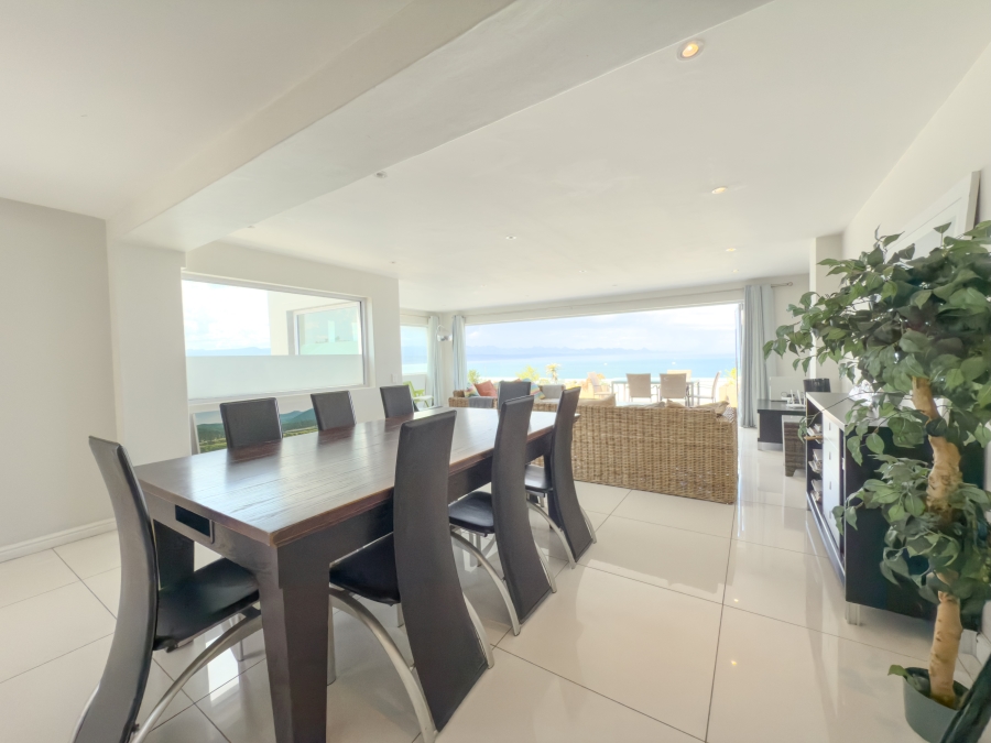 To Let 3 Bedroom Property for Rent in Plettenberg Bay Central Western Cape